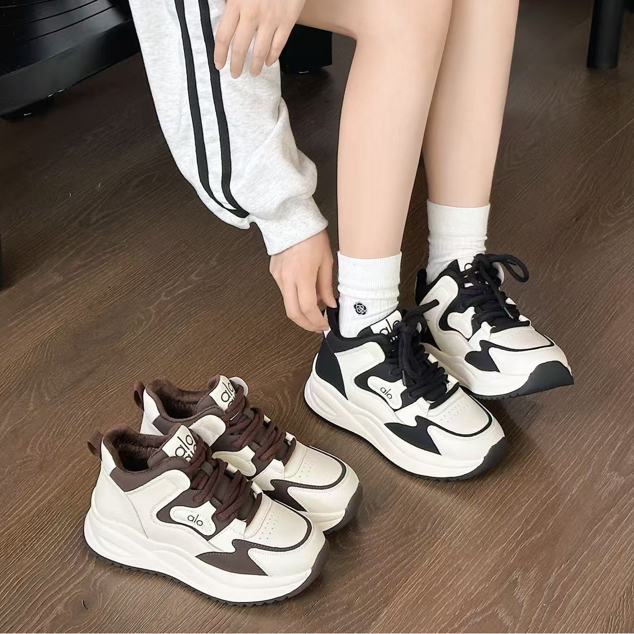 大码41-43运动鞋新款鞋女款加绒软底不累脚平底运动休闲鞋5812