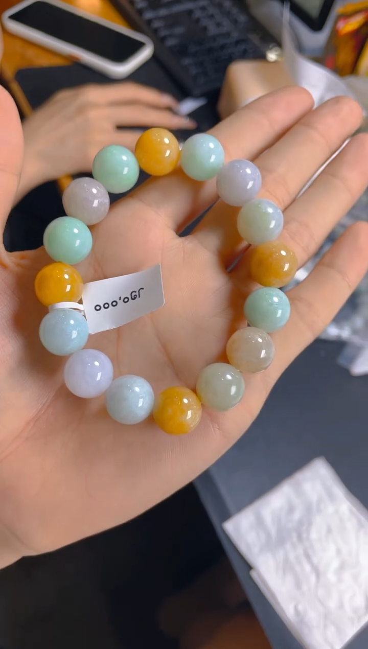 定制翡翠未镶嵌珠串