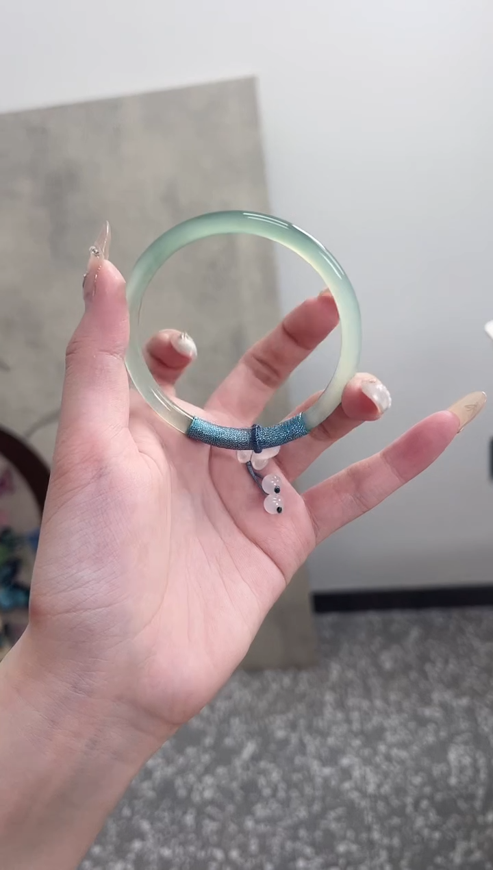 【闪购商品】玛瑙/玉髓手镯未镶嵌58圈 需要包容