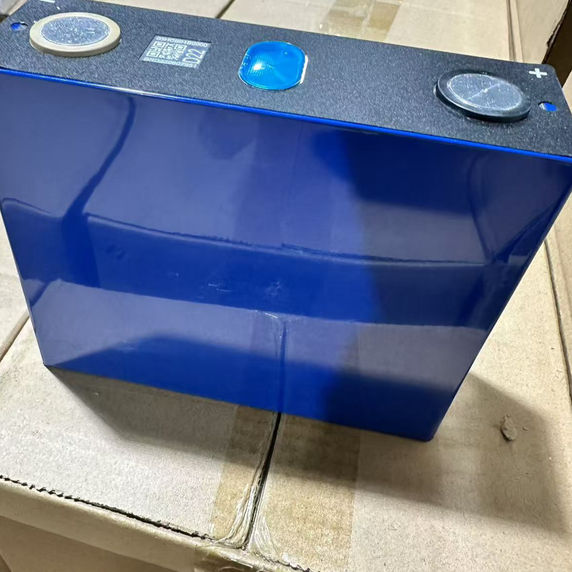 全新铁锂，150AH超容足量全新A-品