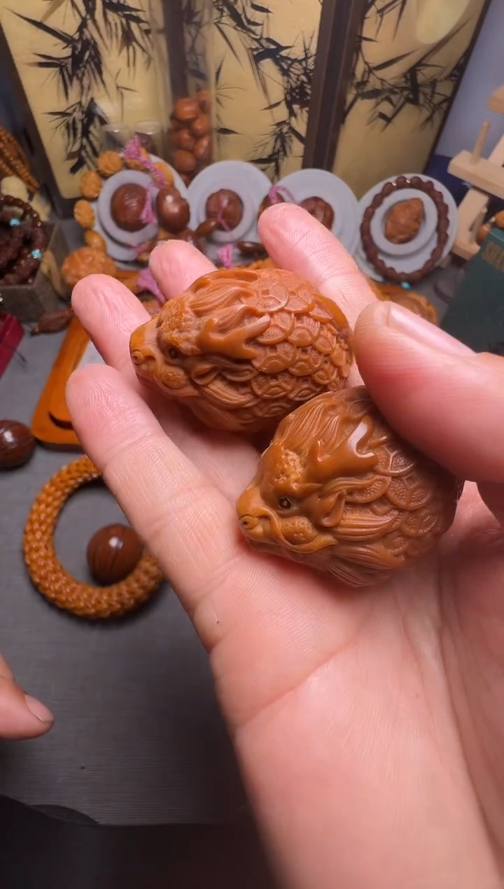 手串橄榄核龙龟一对
