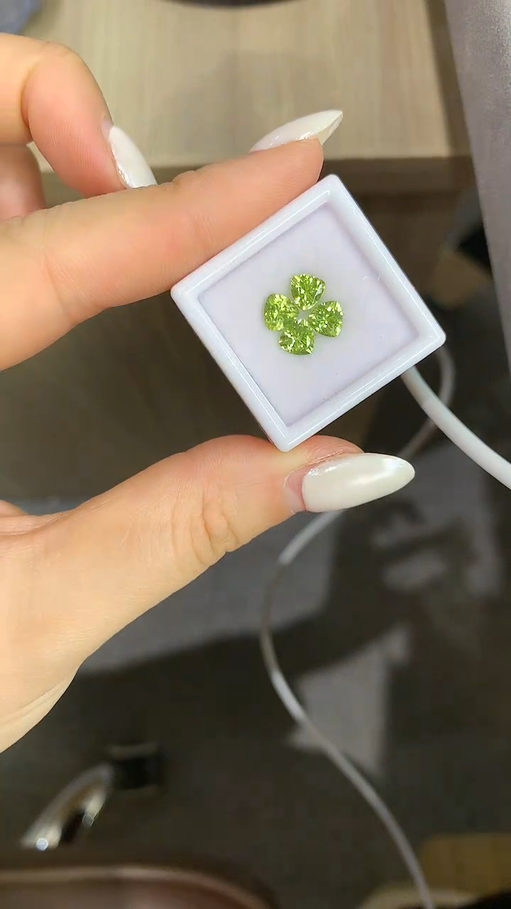 未镶嵌橄榄石笔搁7裸石多样性发4颗