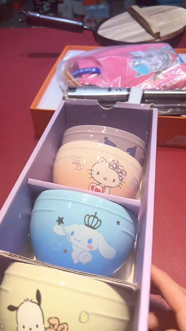 【闪购商品】瓷片锅碗瓢盆一件不剩