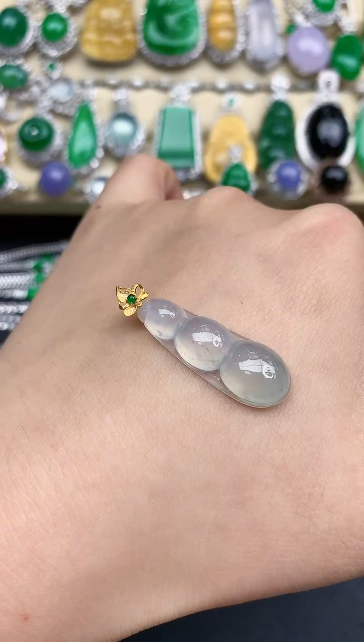 颈饰18K金镶嵌翡翠251-中国好珍宝