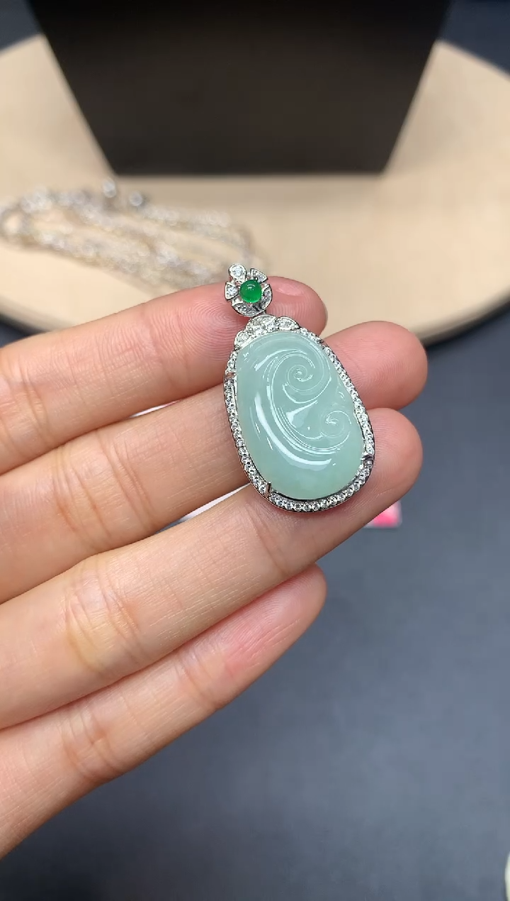 【闪购商品】翡翠吊坠(不含链)银S925镶嵌如意【多样性发其一】