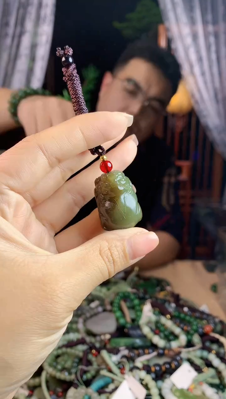【闪购商品】和田玉挂件未镶嵌多样性发货拍一发一