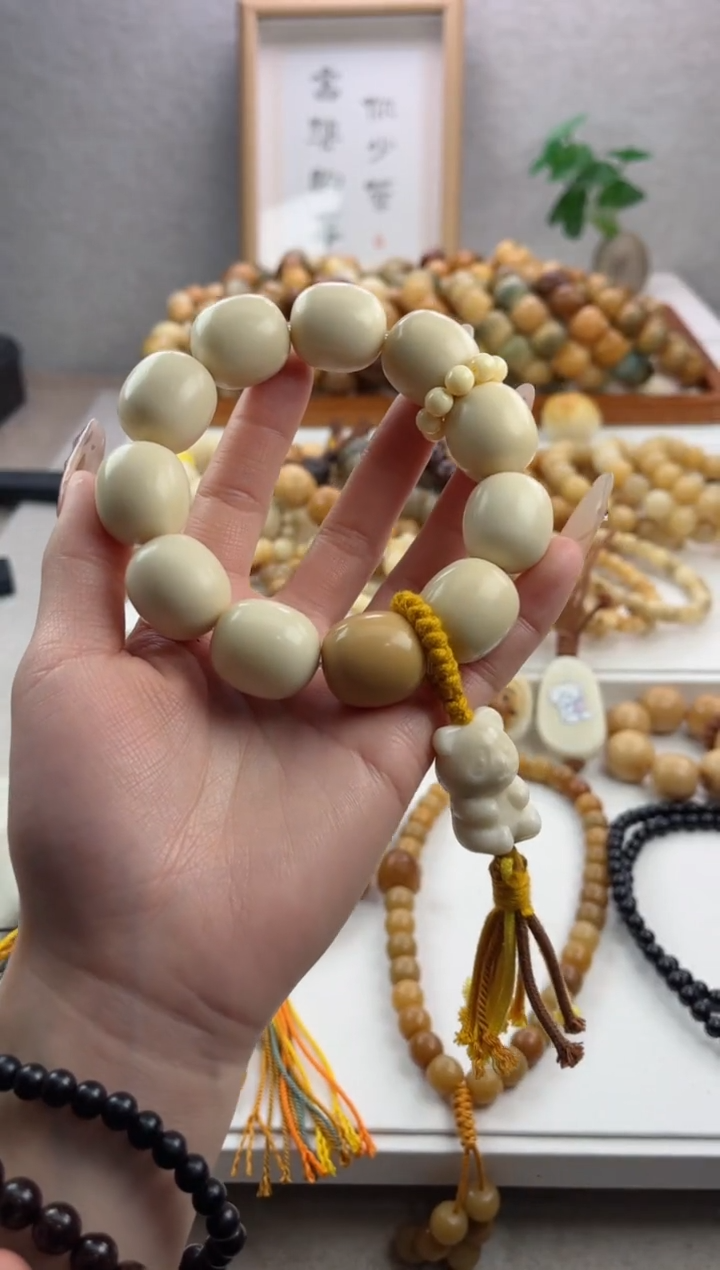 【闪购商品】菩提根/象牙果手串象牙果枣珠+熊猫19*21c07