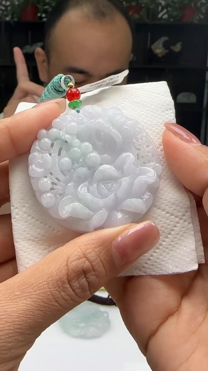 【闪购商品】翡翠颈饰未镶嵌天然翡翠A货吊坠