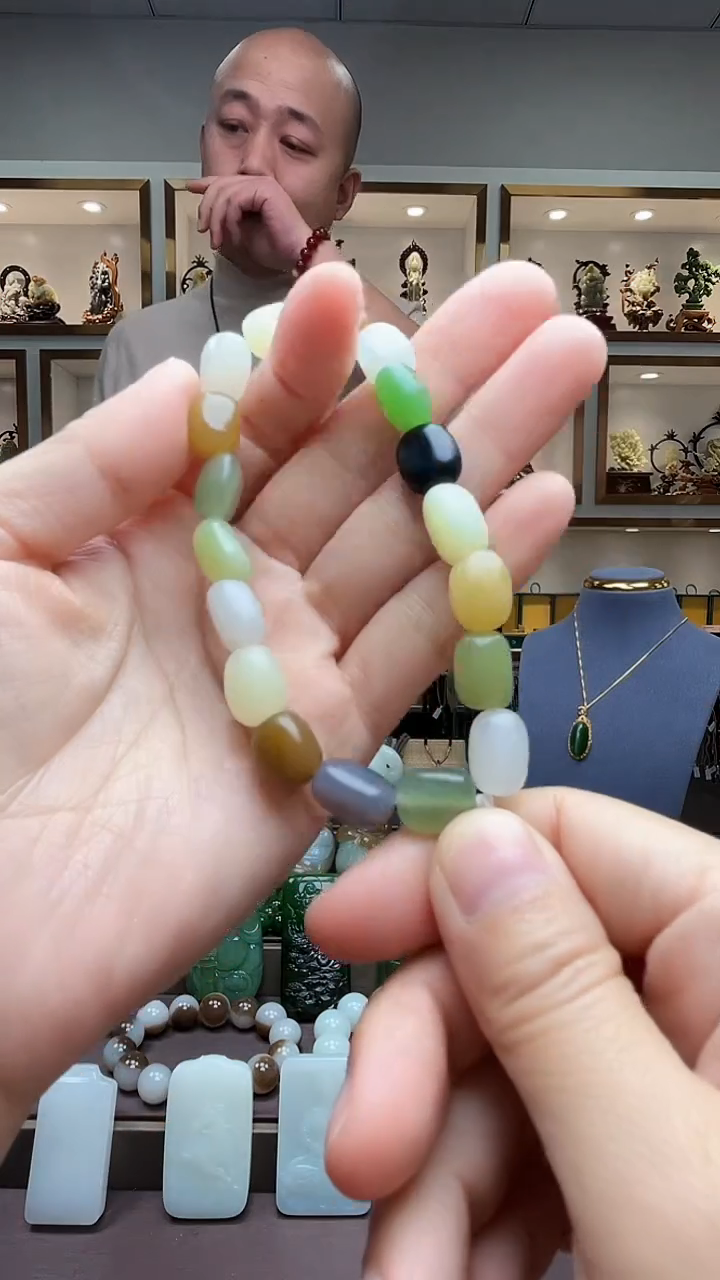 【闪购商品】和田玉颈饰未镶嵌苏