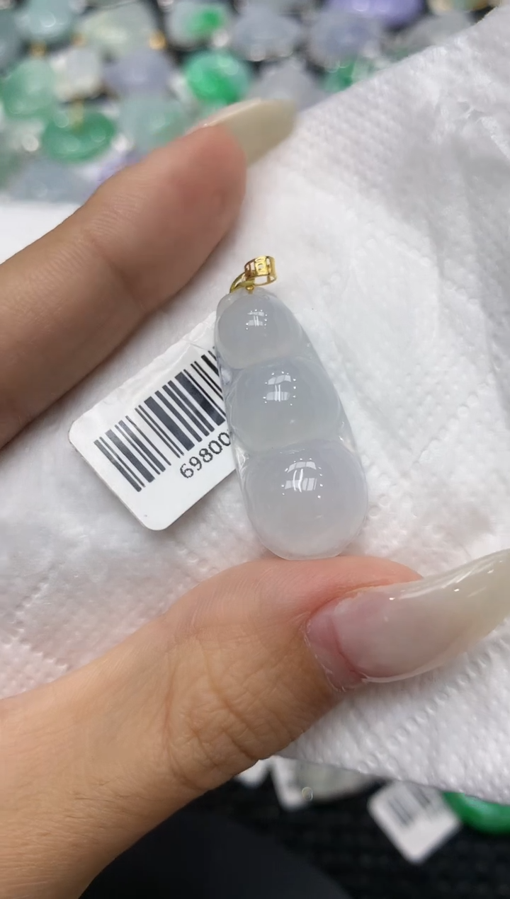 颈饰18K金镶嵌翡翠11111111111