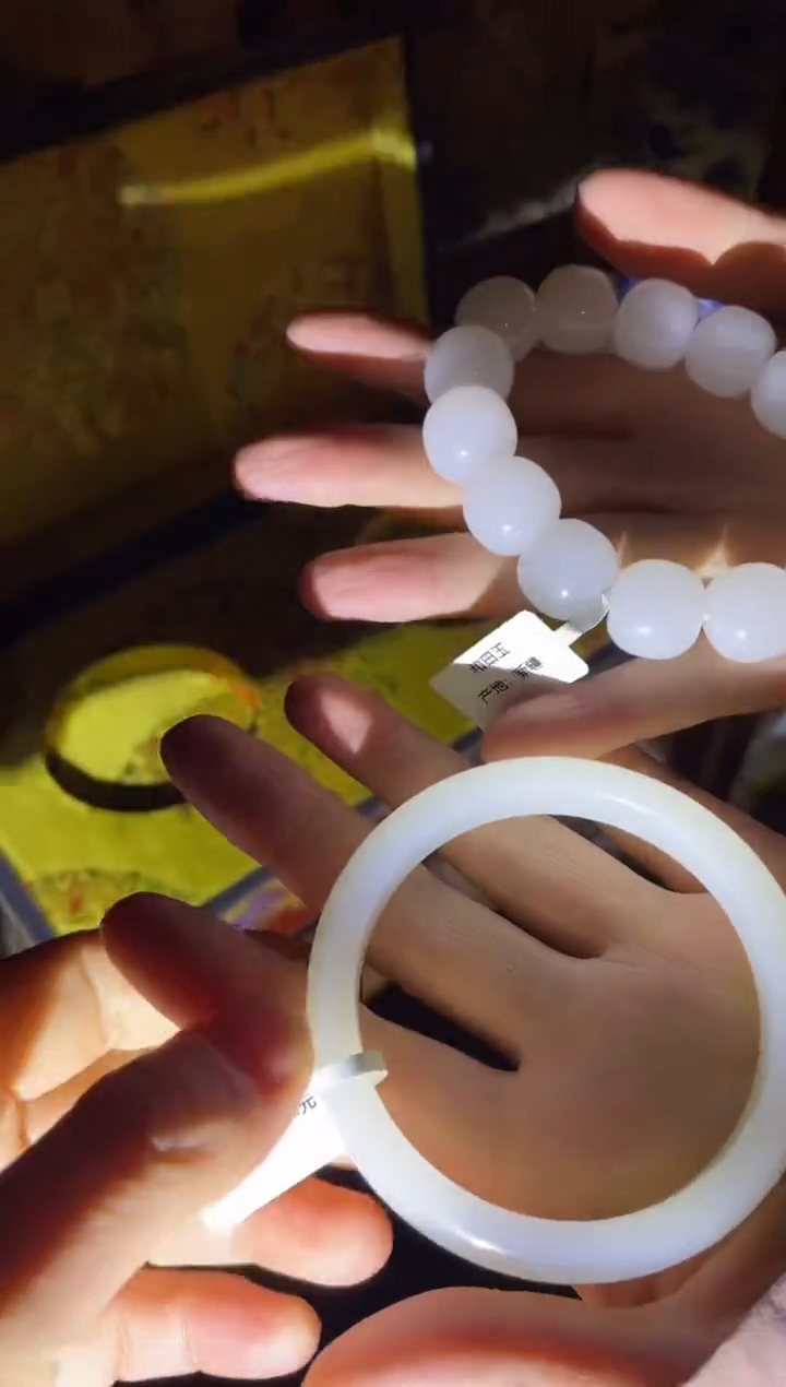 【闪购商品】和田玉挂件未镶嵌和白桶川+单个和白