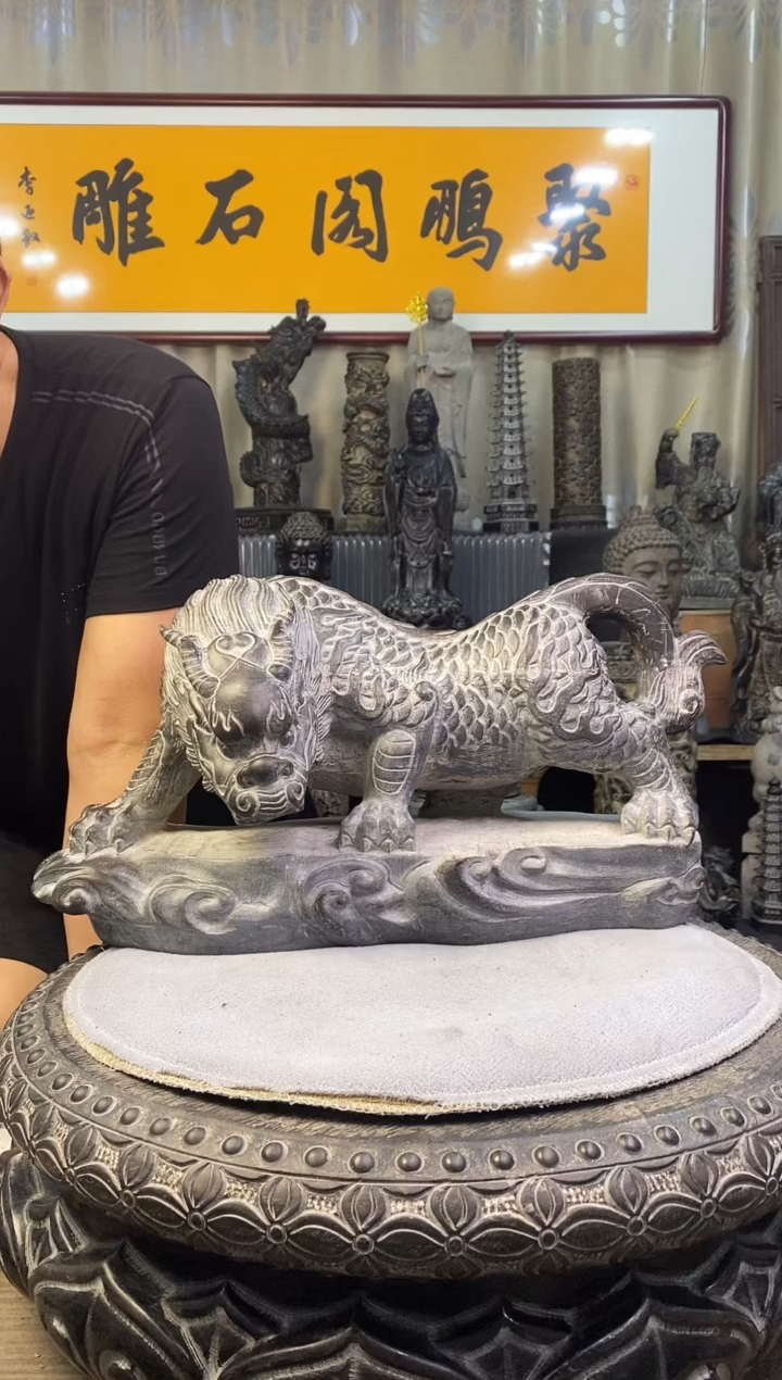 石材山西青石新款吸水兽