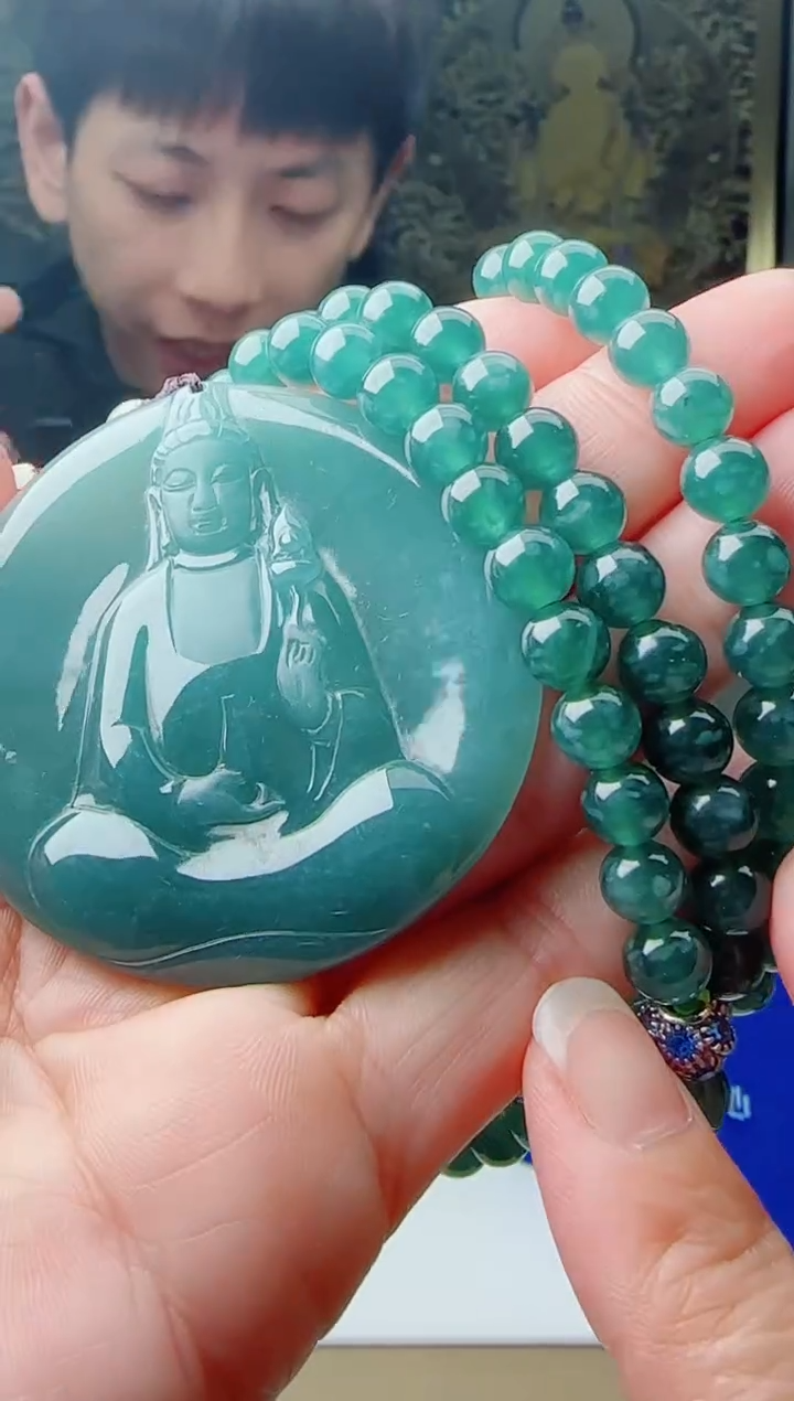 【闪购商品】翡翠颈饰未镶嵌111111111