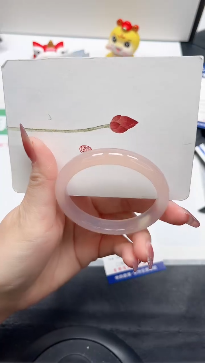 【闪购商品】石英质玉手镯未镶嵌108-55.6