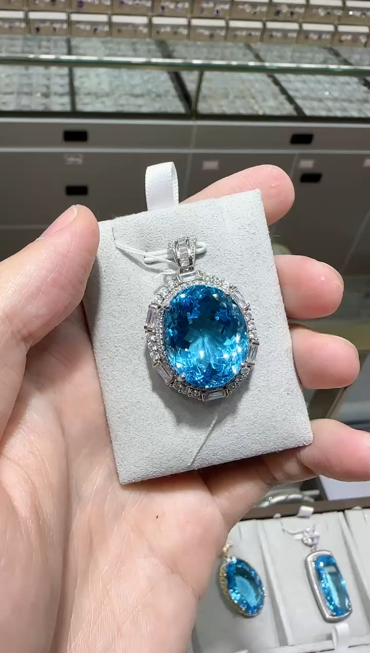 【闪购商品】托帕石颈饰银S925镶嵌15*24mm高级款