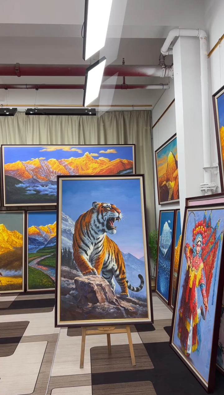 油画小****2老虎周秋发老师原创定制定制定制定制定制肌理复刻