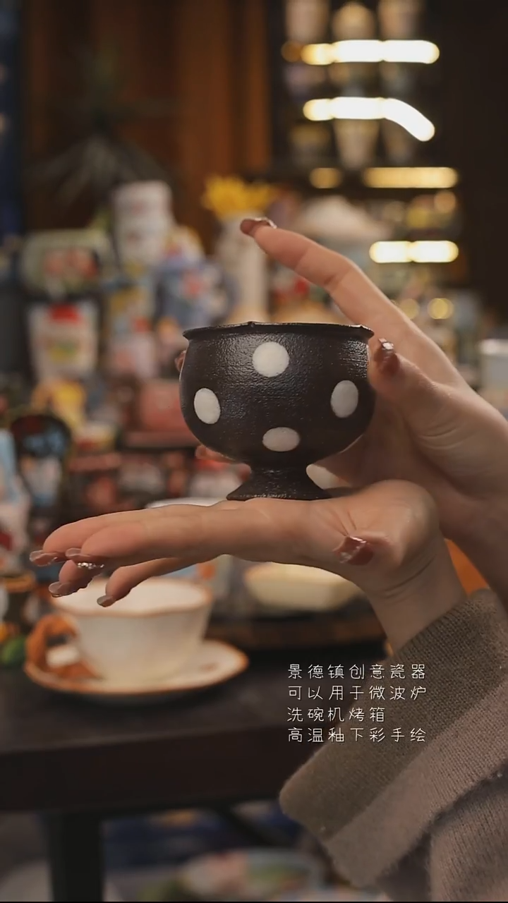 景德镇釉下彩绘设计师款式陶瓷