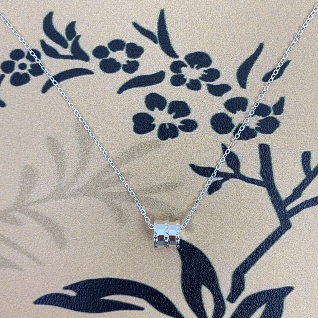 坠链均足银 时尚百搭小蛮腰项链