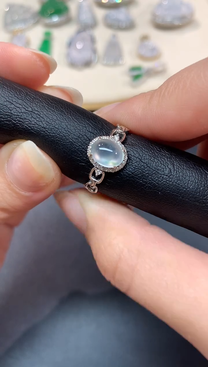 【闪购商品】翡翠戒指18K金镶嵌A457|5500