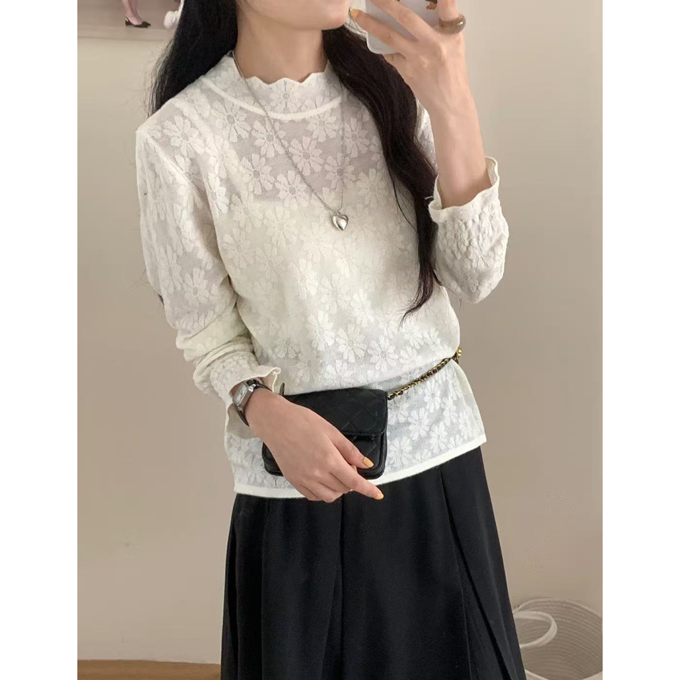 1002千炫家新款百搭花边小雏菊蕾丝时尚秋冬打底衫