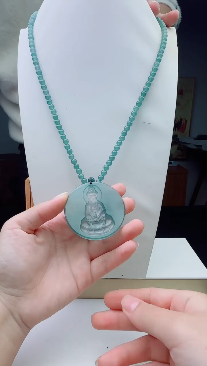 颈饰未镶嵌翡翠多样性发其一