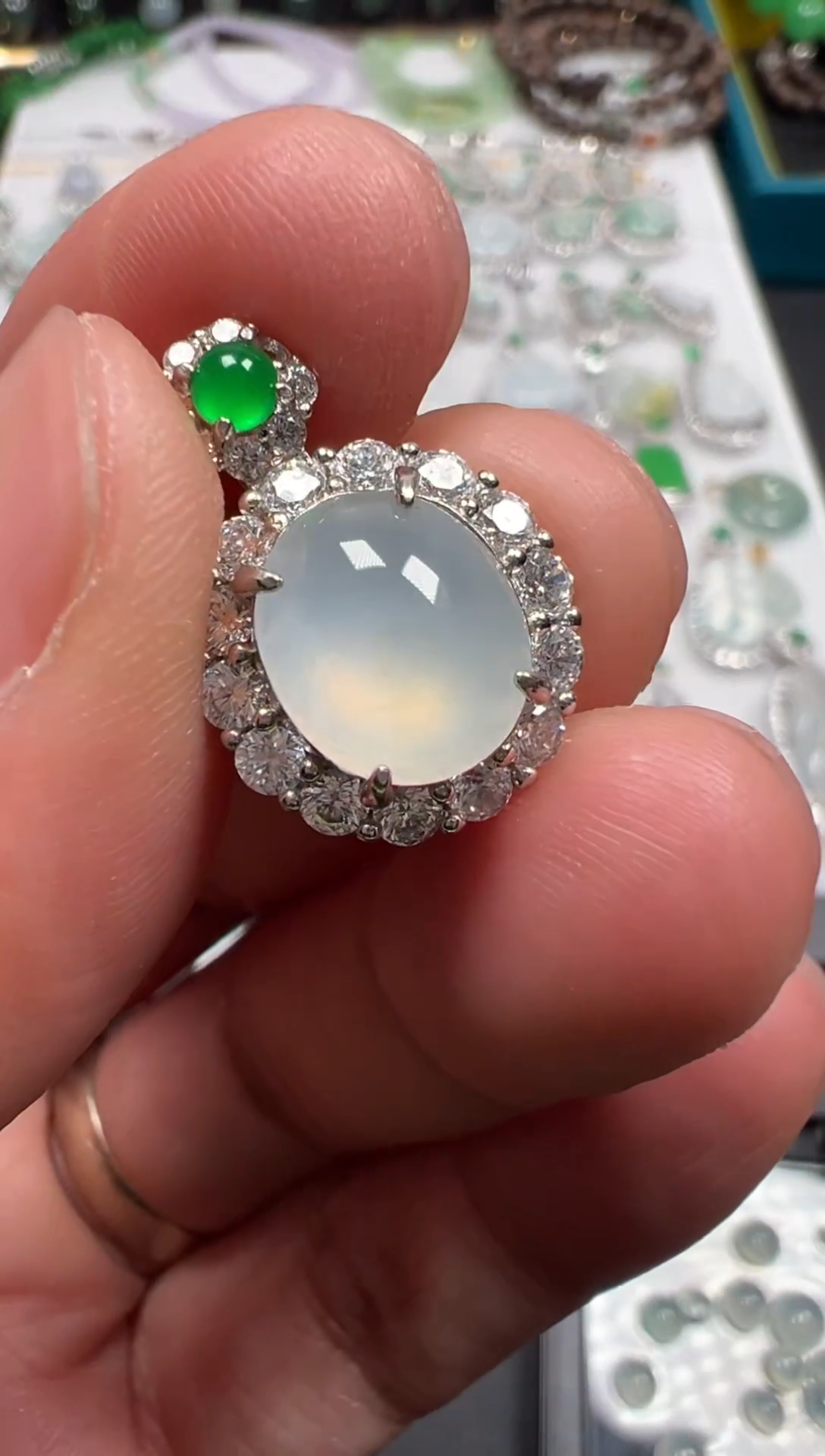 吊坠(不含链)银S925镶嵌翡翠京*蛋面