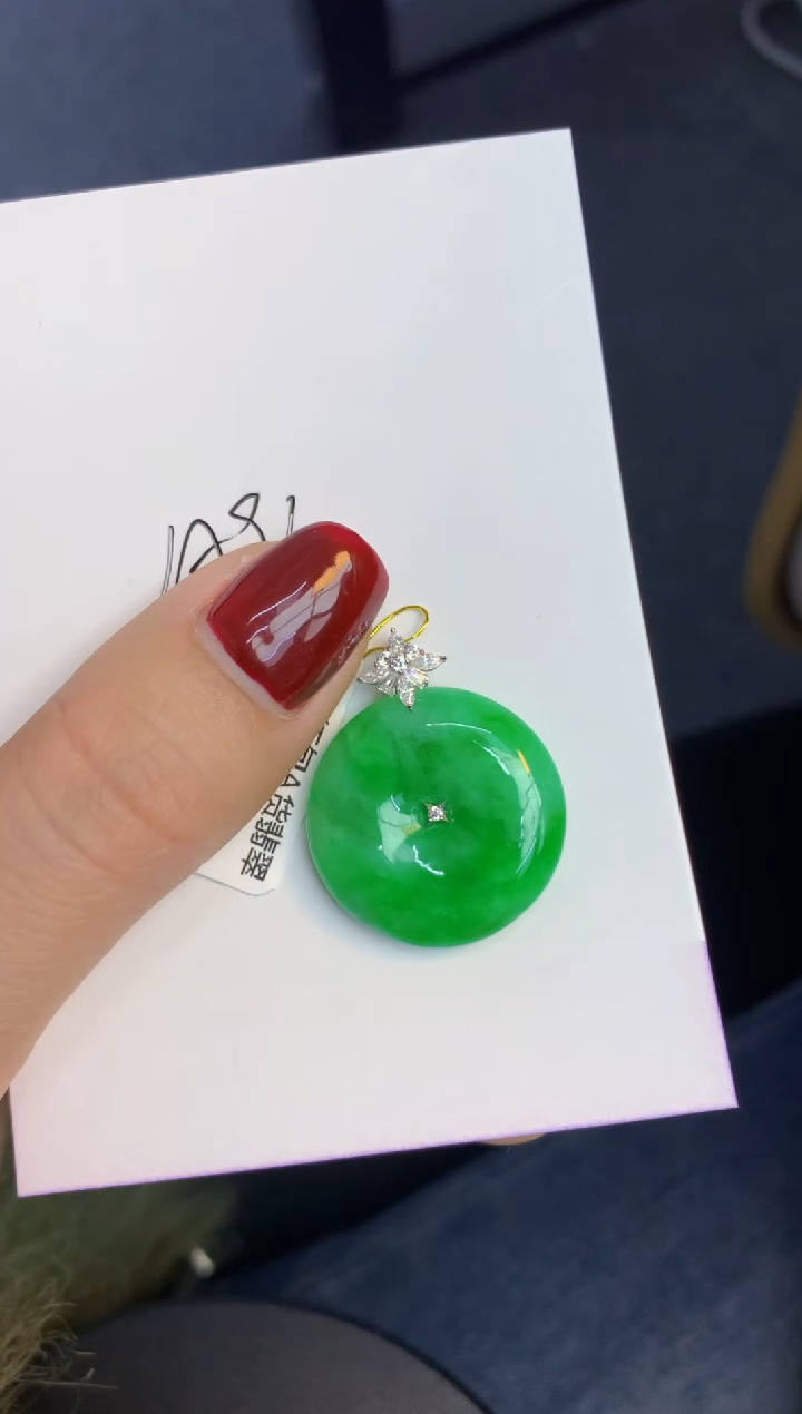 颈饰18K金镶嵌翡翠天然缅甸A货翡翠