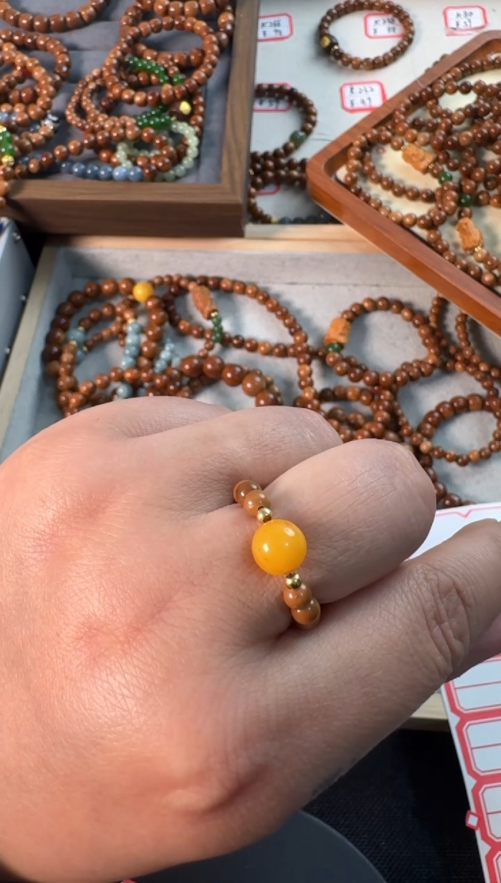 【闪购商品】库克手串未镶嵌戒指蜜蜡