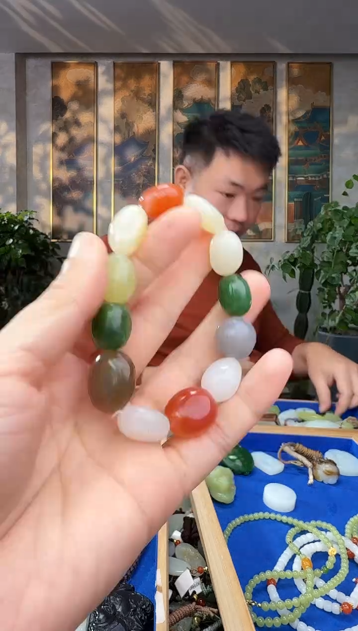 未镶嵌和田玉挂件拍一发一
