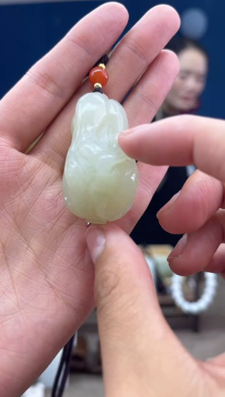 【闪购商品】和田玉颈饰未镶嵌1