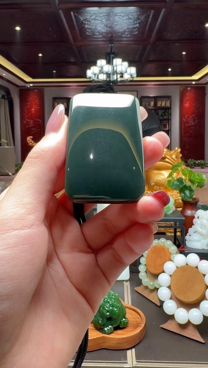 未镶嵌和田玉挂件szq