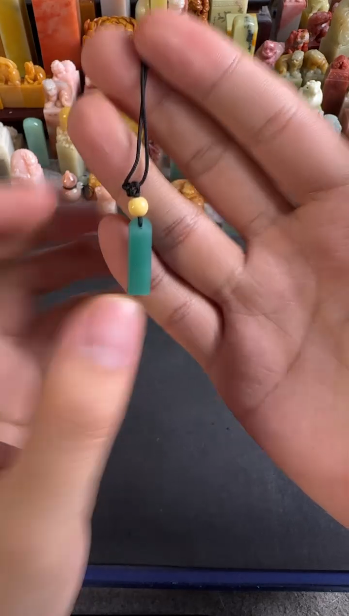 雅安绿印石9717包一字