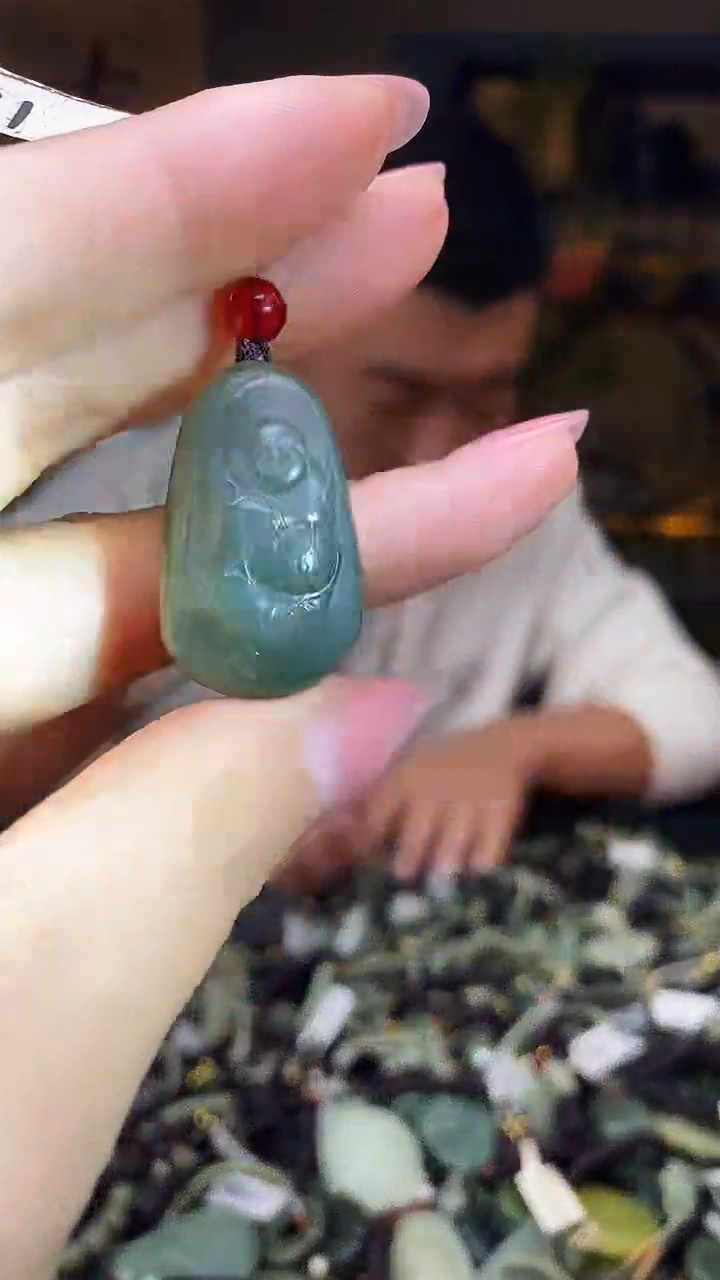 颈饰未镶嵌和田玉多样性发货，拍一发一