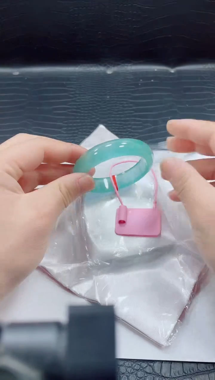 非金属无小哥17号手镯56.2圈口