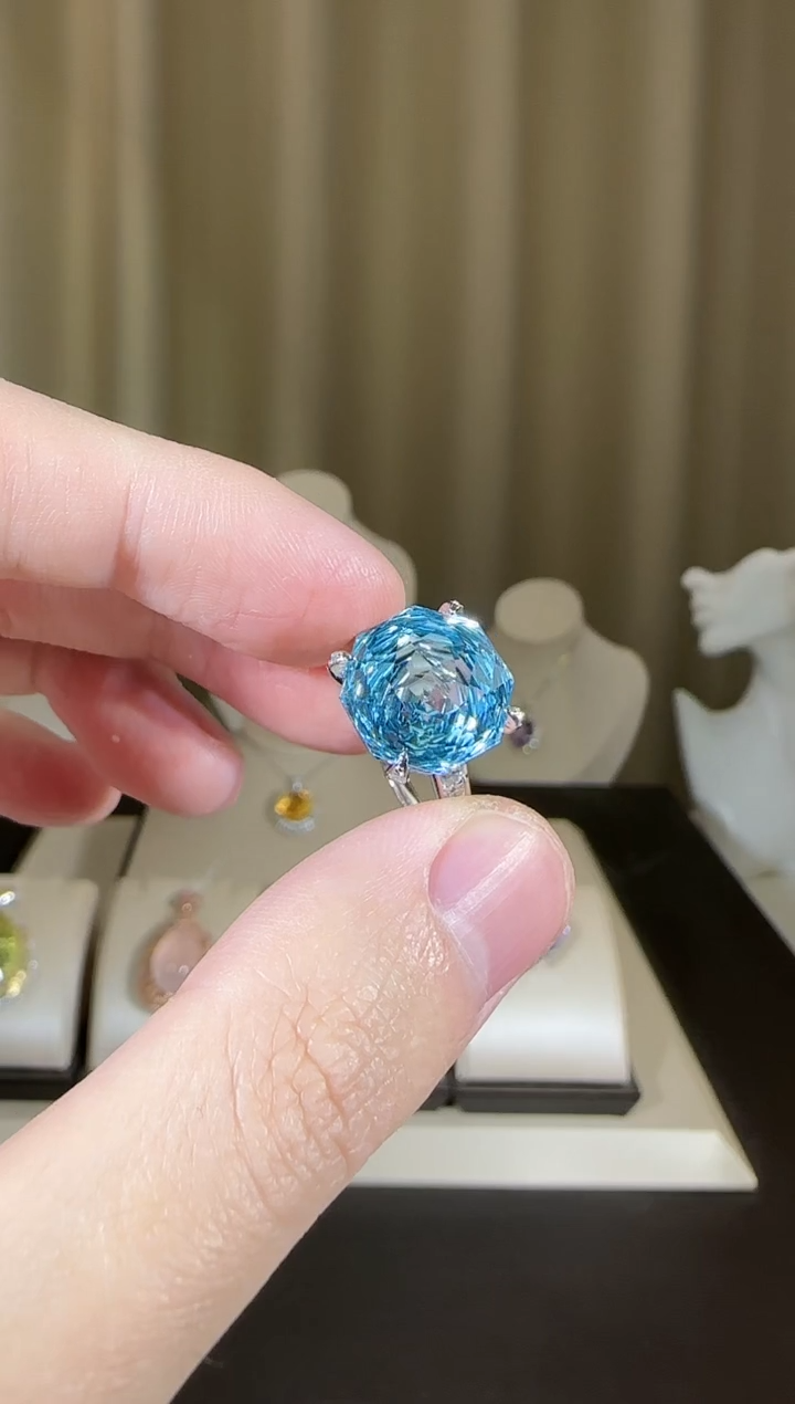 【闪购商品】托帕石戒指银S925镶嵌12mm玫瑰款