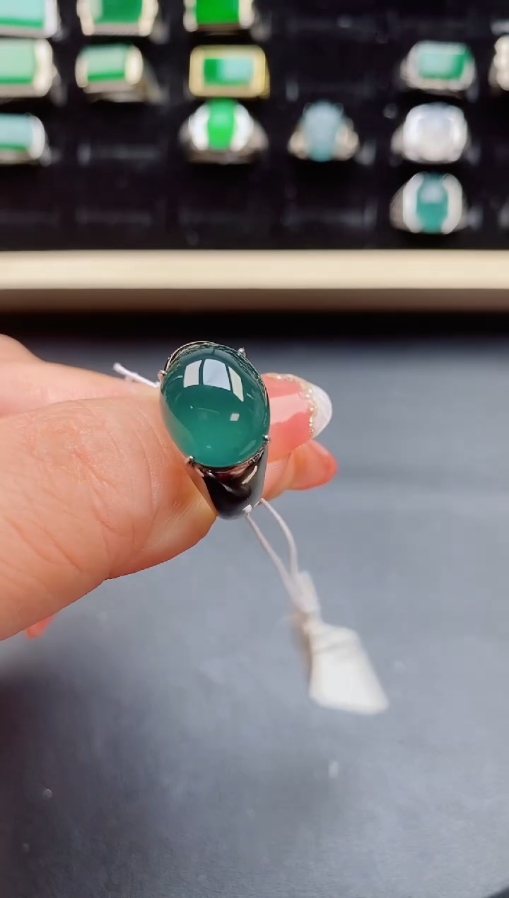 【闪购商品】翡翠戒指银S925镶嵌50805