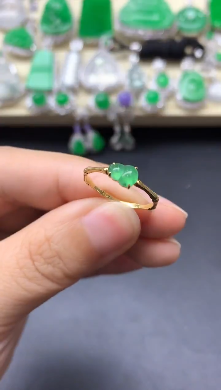 18K金镶嵌戒指翡翠439-中国好珍宝