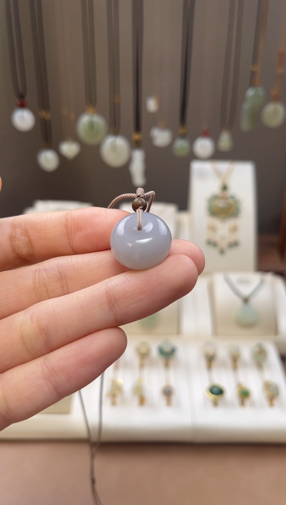 颈饰未镶嵌和田玉和田玉吊坠