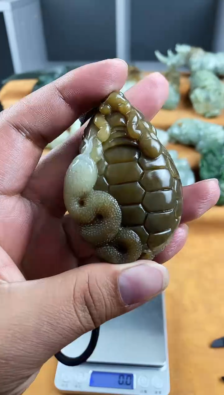 未镶嵌和田玉把件1