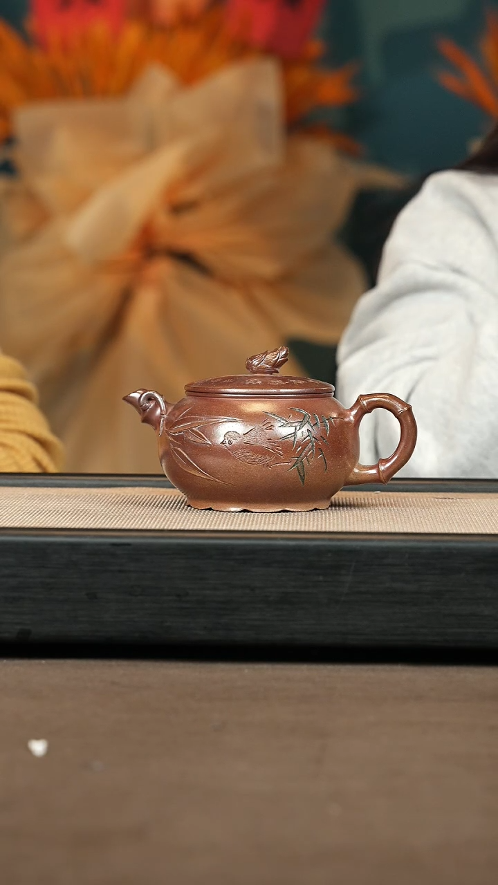 【闪购商品】紫砂茶壶【P049】春笋280c