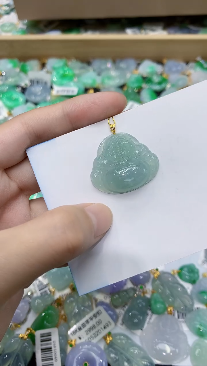 翡翠18K金镶嵌颈饰111111111