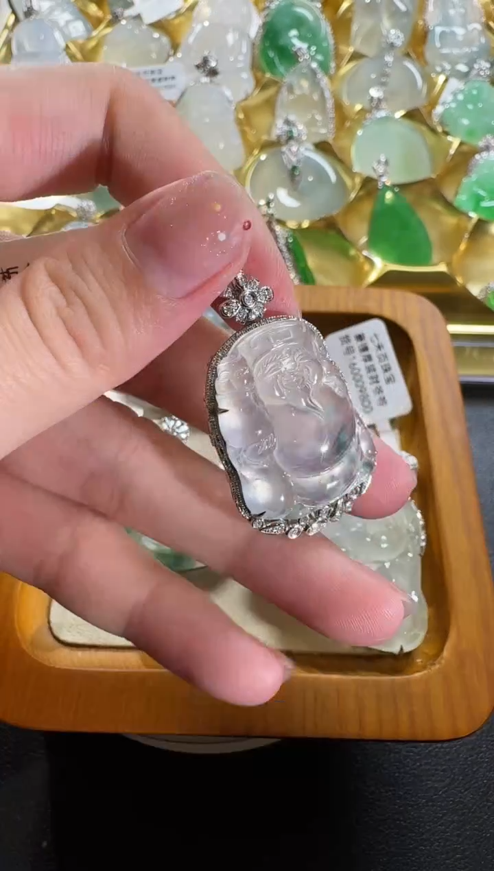 【闪购商品】翡翠吊坠(不含链)18K金镶嵌【源头工厂】钻石镶嵌