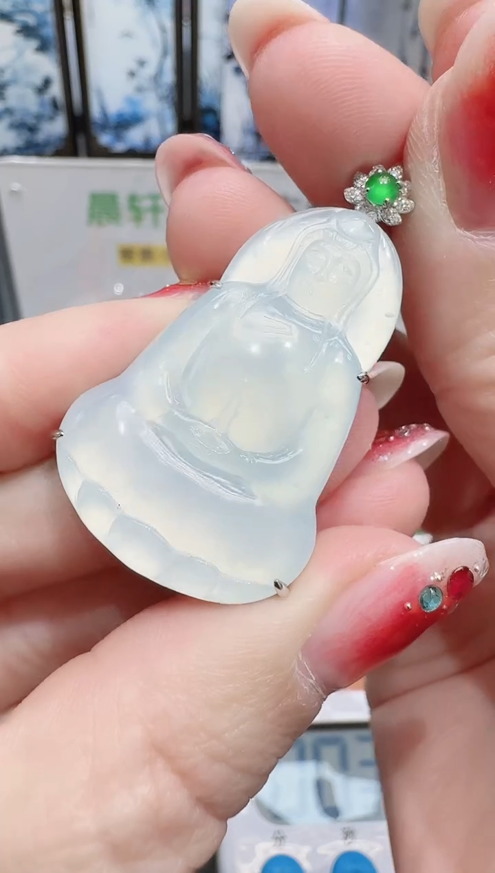 颈饰18K金镶嵌翡翠可*乐寄售回流，24小时鉴赏期