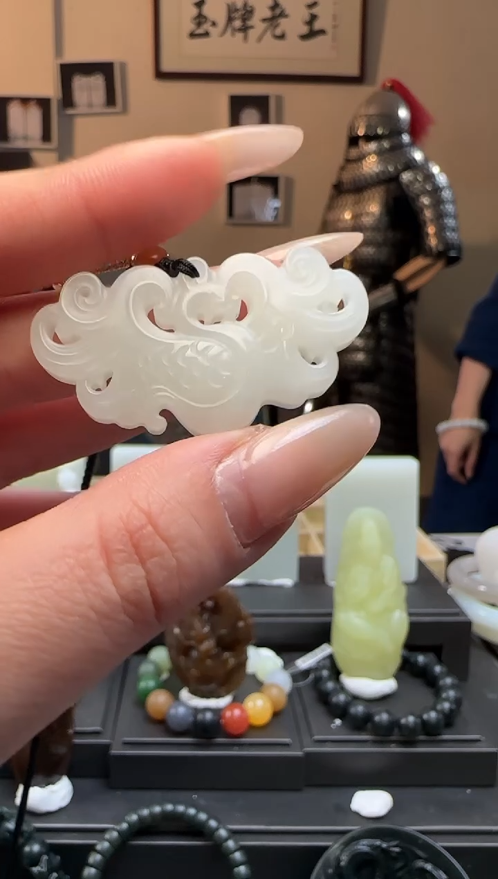 【闪购商品】和田玉白玉凤未镶嵌吊坠