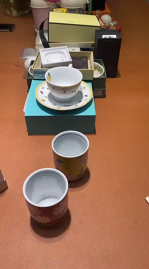 瓷片生活的本意就是开心@@1