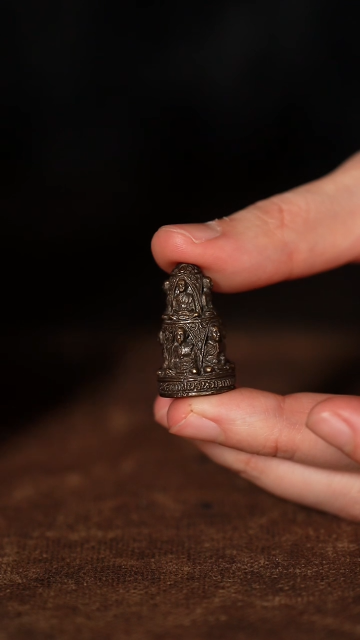 【闪购商品】高3宽1.5。