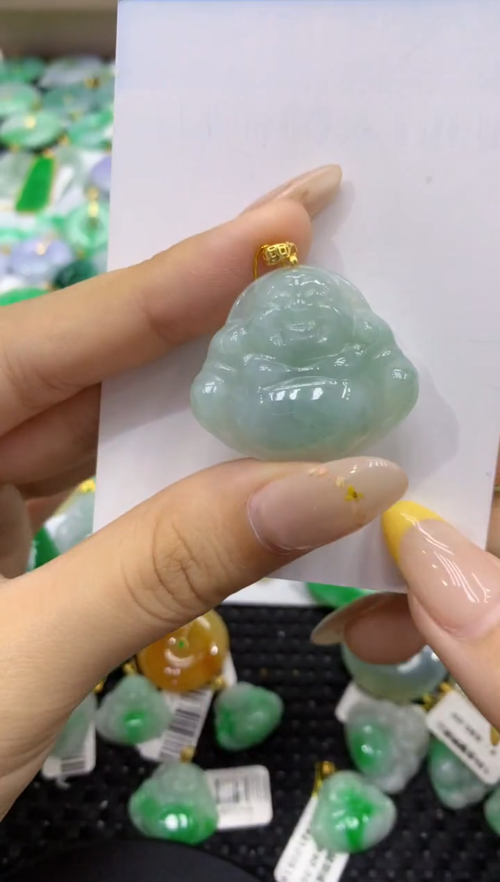 颈饰未镶嵌翡翠天然缅甸翡翠A货