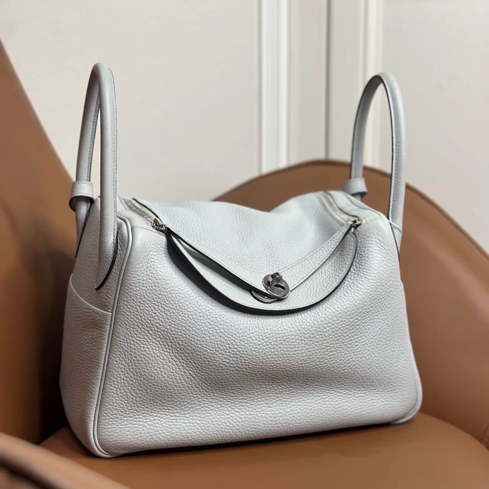 99新 Hermes/爱马仕 花花活动 Lindy 30 冰川白 TC皮D刻银扣包