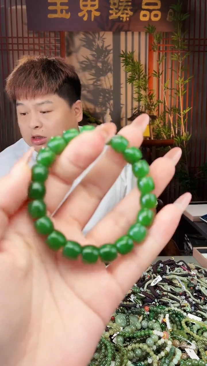 和田玉未镶嵌颈饰拍一发一