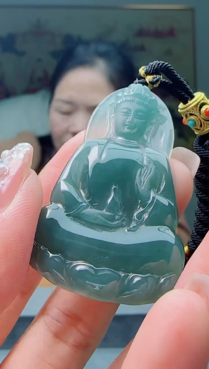 【闪购商品】翡翠颈饰未镶嵌素衣多样性随机一件发货